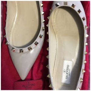 Valentino rockstar toe flat